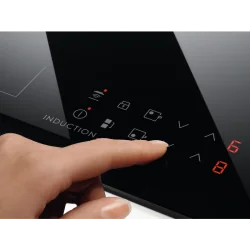 Integreeritav induktsioonpliidiplaat Electrolux, CIR60430