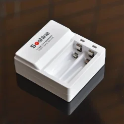 Soshine F7 laadija Li-ion AA, AAA, 14500, 10440 akudele