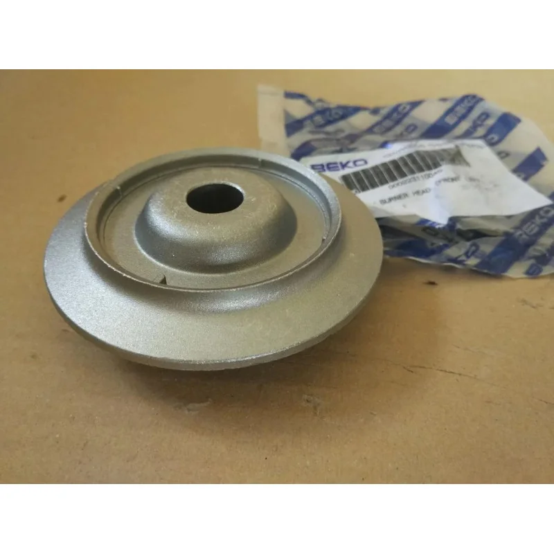 Горелка (большая ) для плит BEKO 223110045 82MM