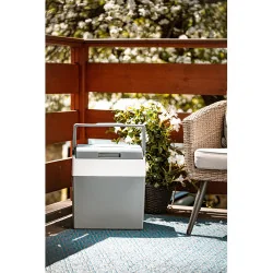 Автомобильный холодильник Adler (30 л)