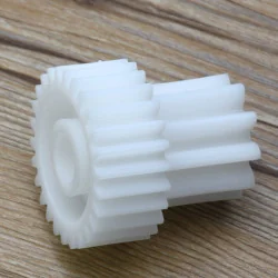 Шестерня мясорубки Kenwood KW650738