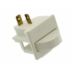 Выключатель света для холодильника Beko 4244740100