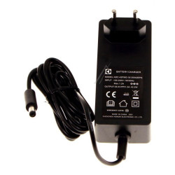 Electrolux varstolmuimeja laadija, 140219228016, 35V, 1,2A