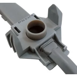 Трубка подачи воды на распылитель посудомоечной машины Beko 1738001700