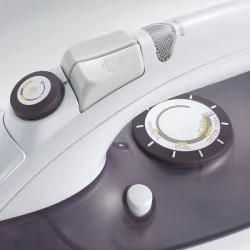 Паровой утюг Severin / 2500 Вт, BA3210